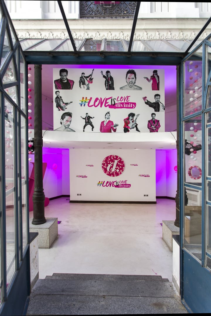 Presentación DIVINITY