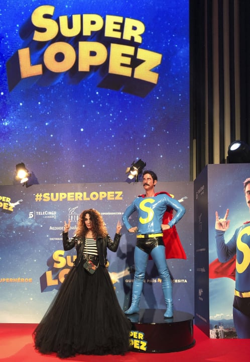 Premiere "Super López"