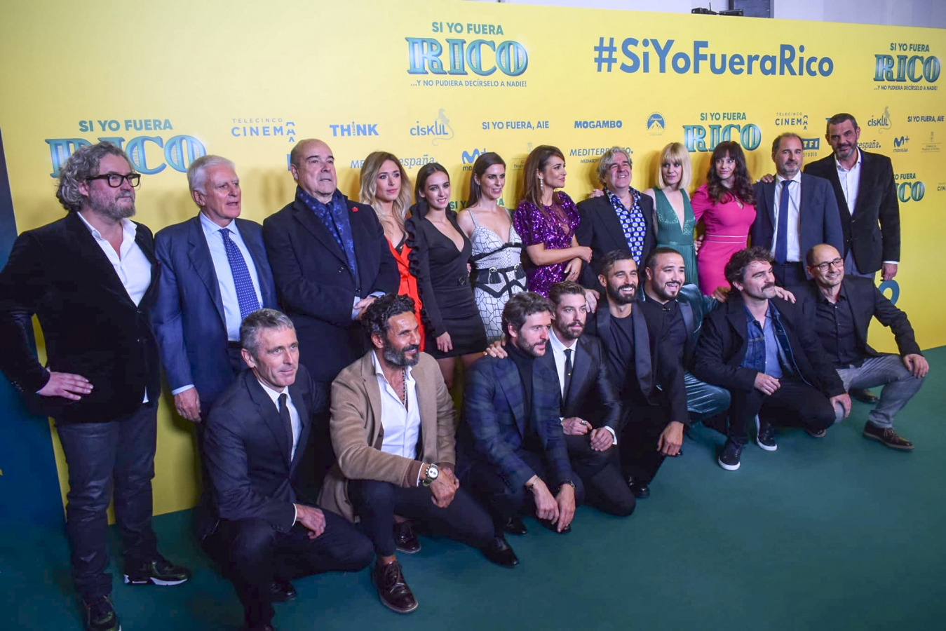 Premiere "Si yo fuera rico"
