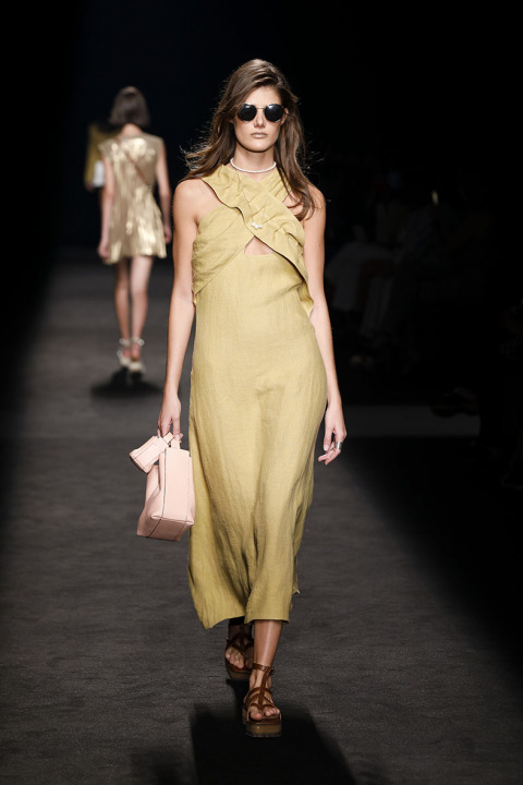 Desfile Roberto Torretta