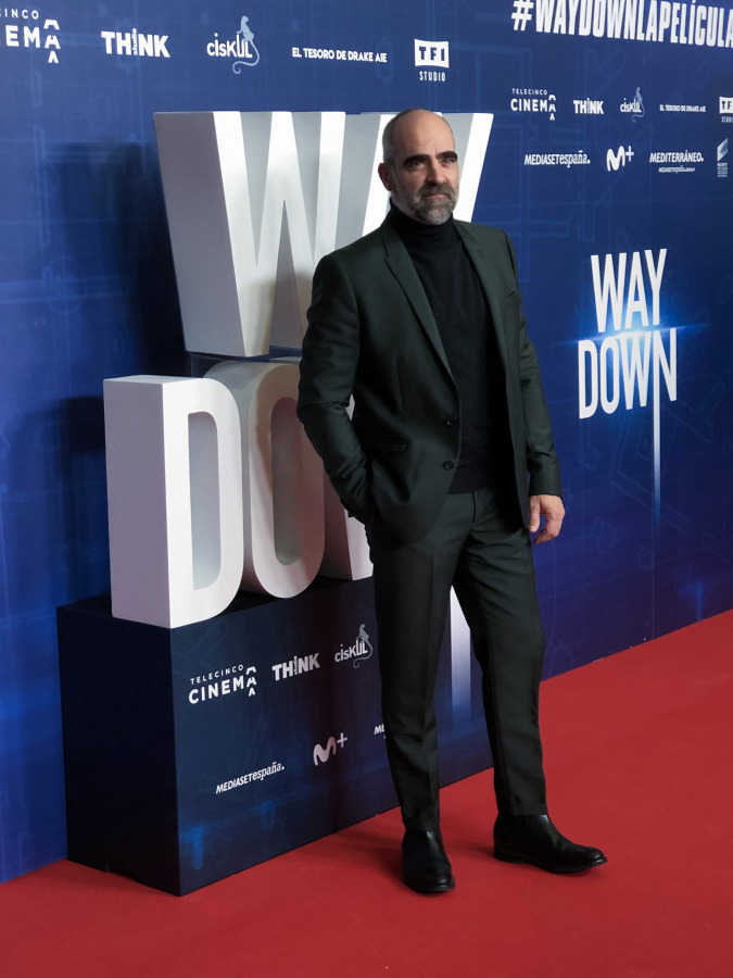 Premiere " Way Down"