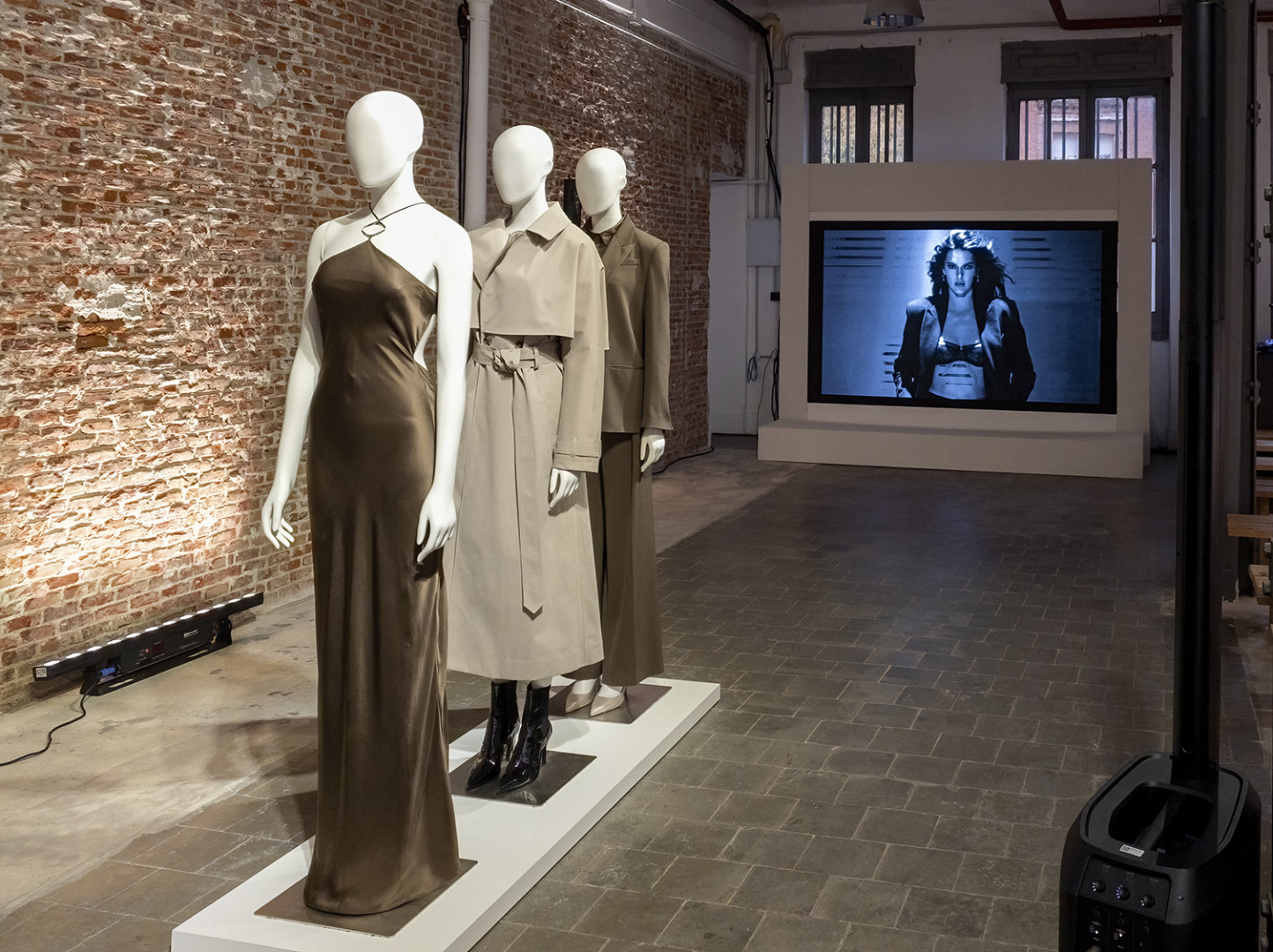 How to FW23 with Calvin Klein & Vogue