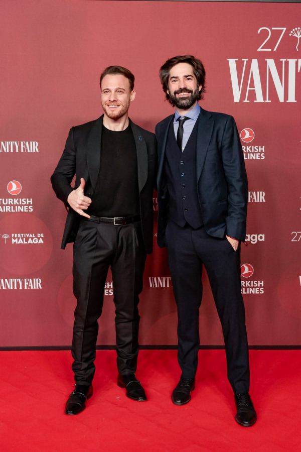 FIESTA VANITY FAIR