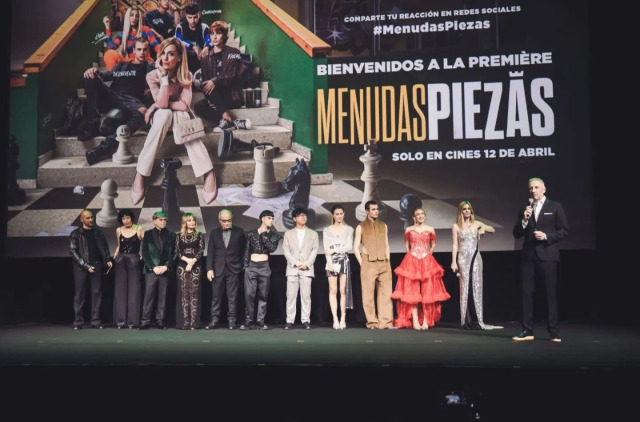 Premiere "Menudas Piezas"