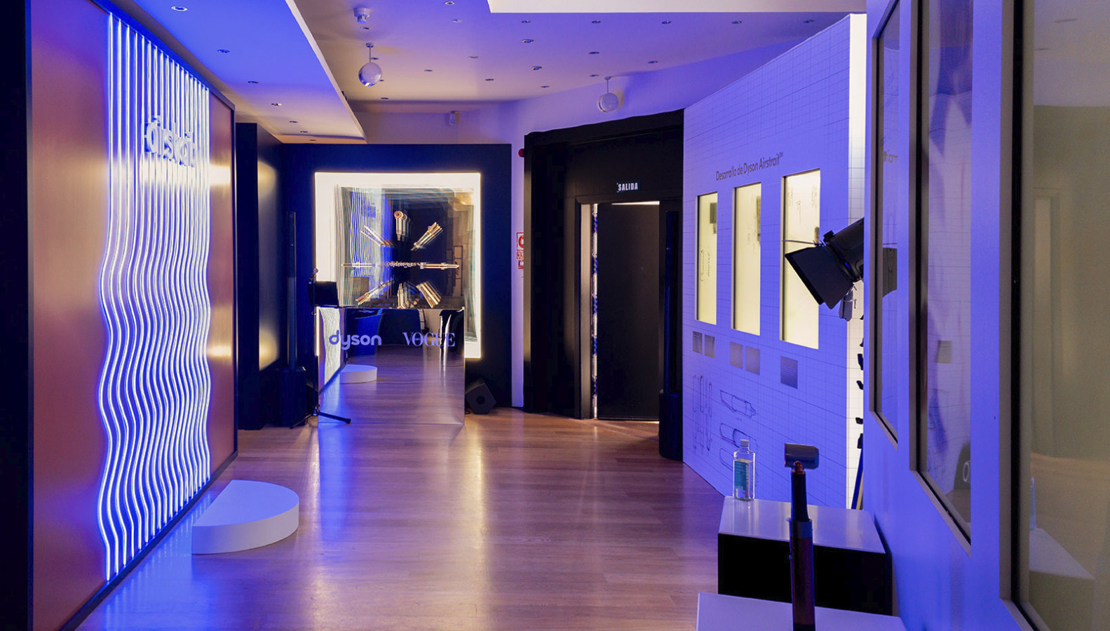 Dyson Experience Hub - Vogue España