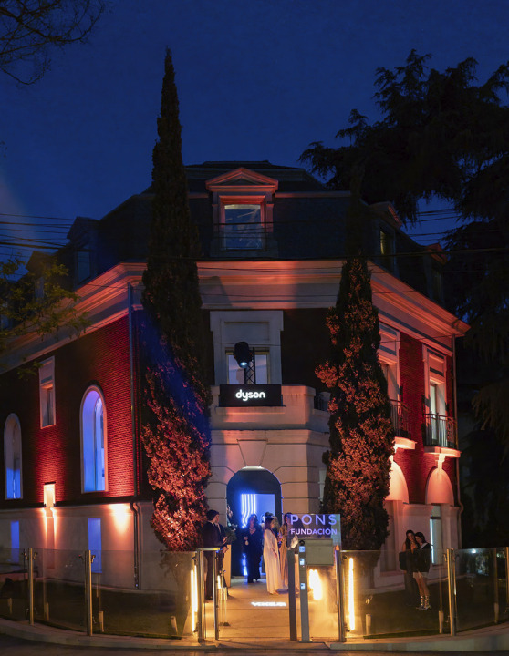 Dyson Experience Hub - Vogue España