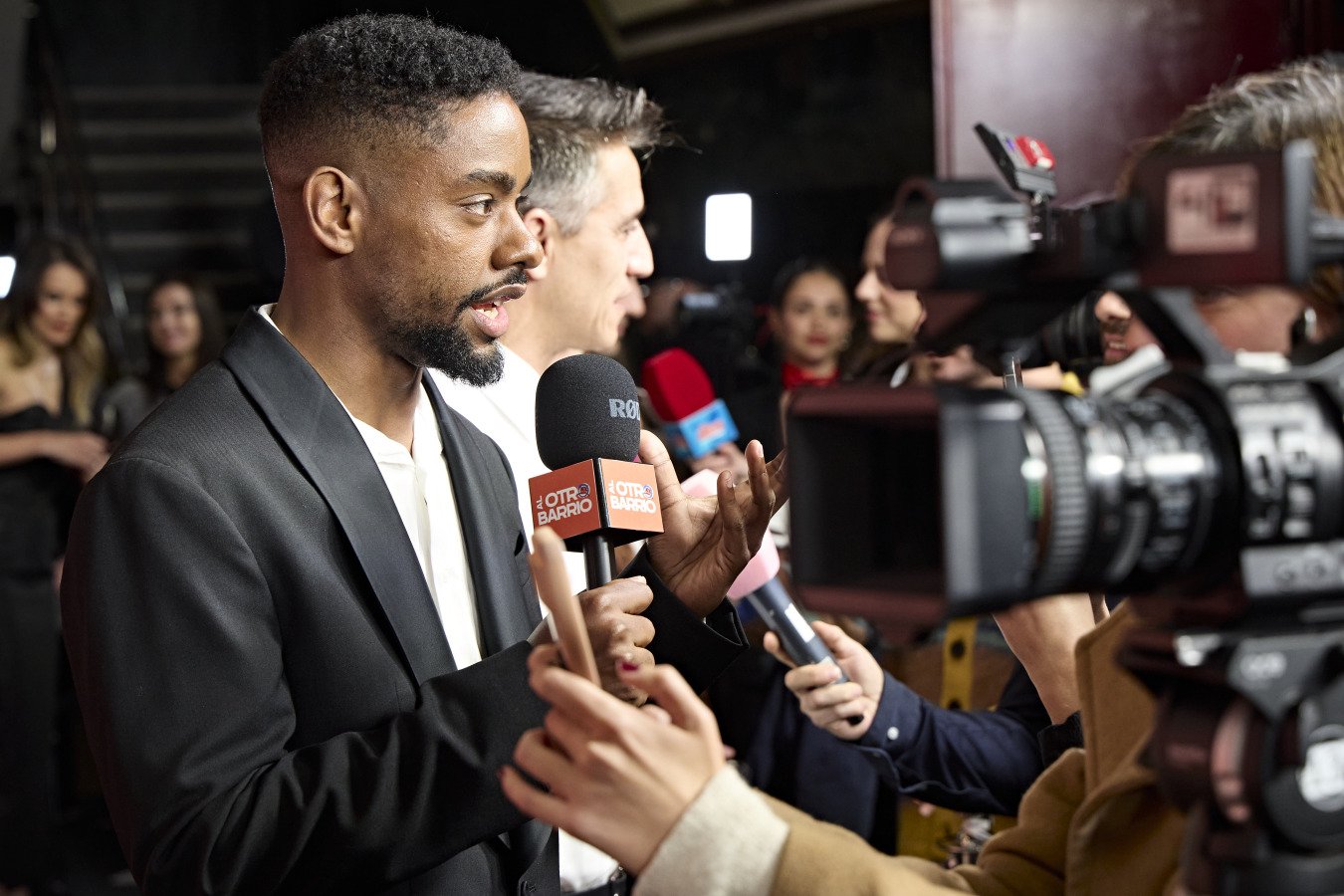 Premiere "Al Otro Barrio"