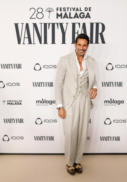 FIESTA VANITY FAIR