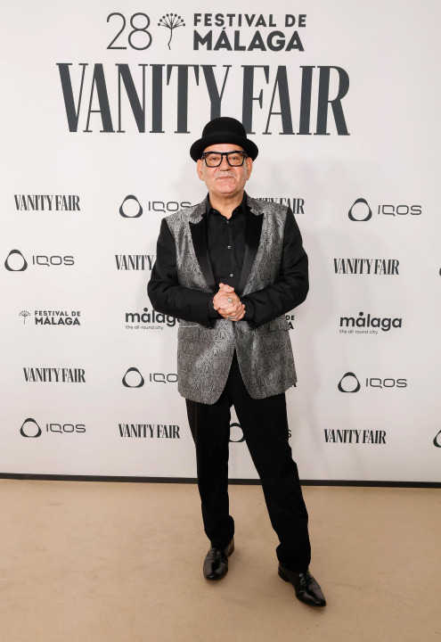 FIESTA VANITY FAIR