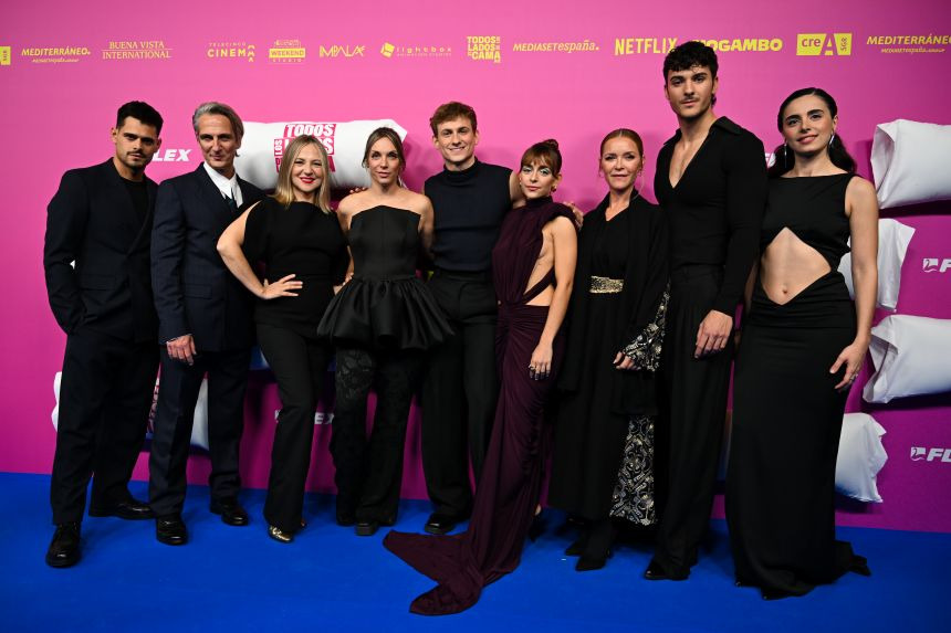 Premiere "Todos los lados de la cama"