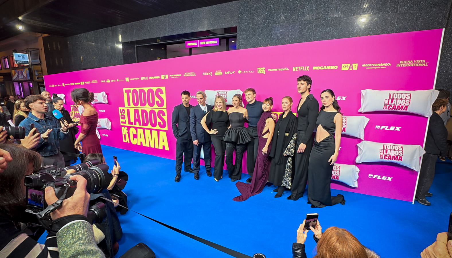 Premiere "Todos los lados de la cama"